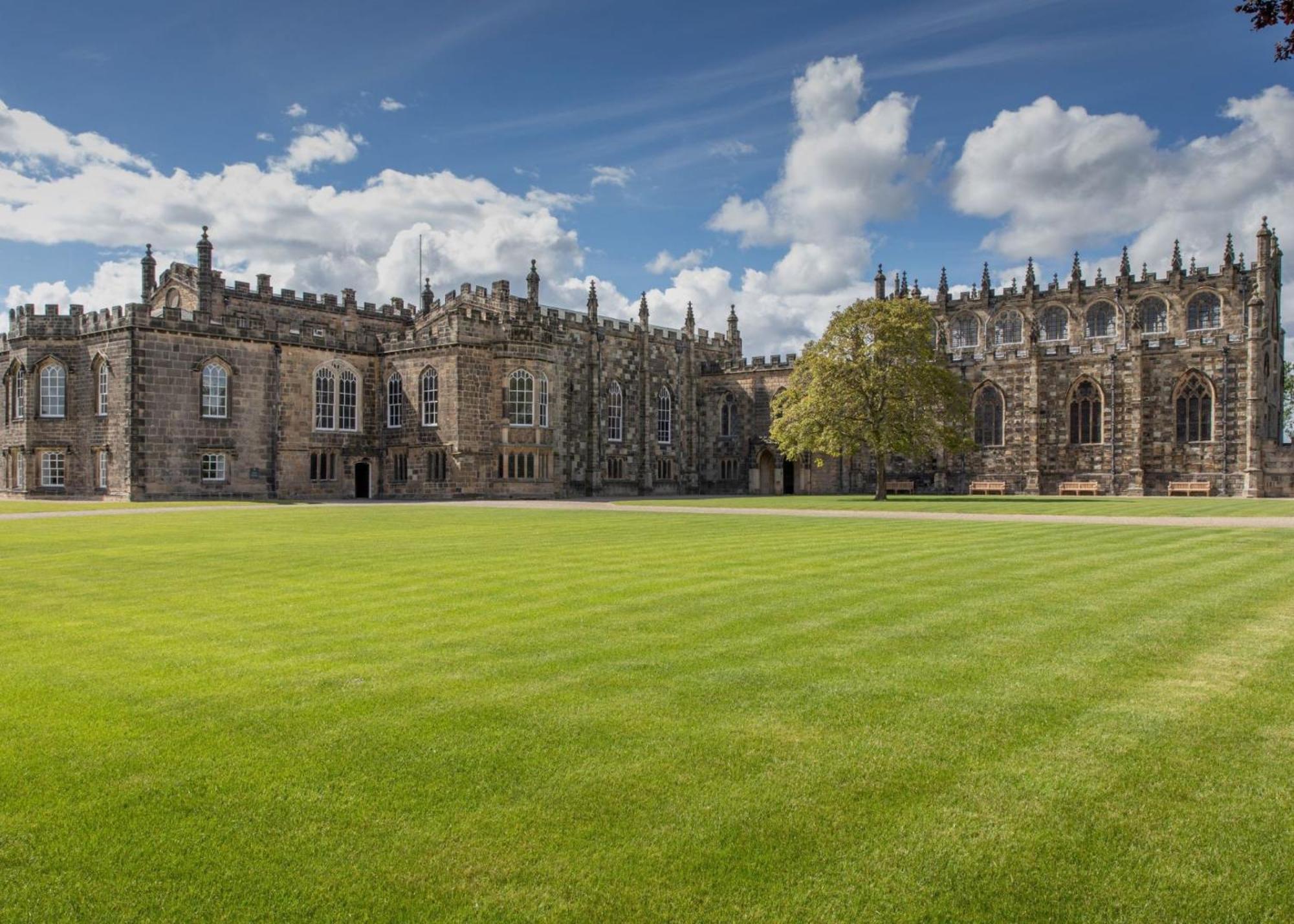 Park Head Hotel Bishop Auckland Bagian luar foto